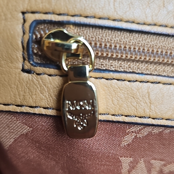 MCM HANDLE BAG VISETOS HOBO / CALF LEATHER COGNAC - Picture 14 of 17